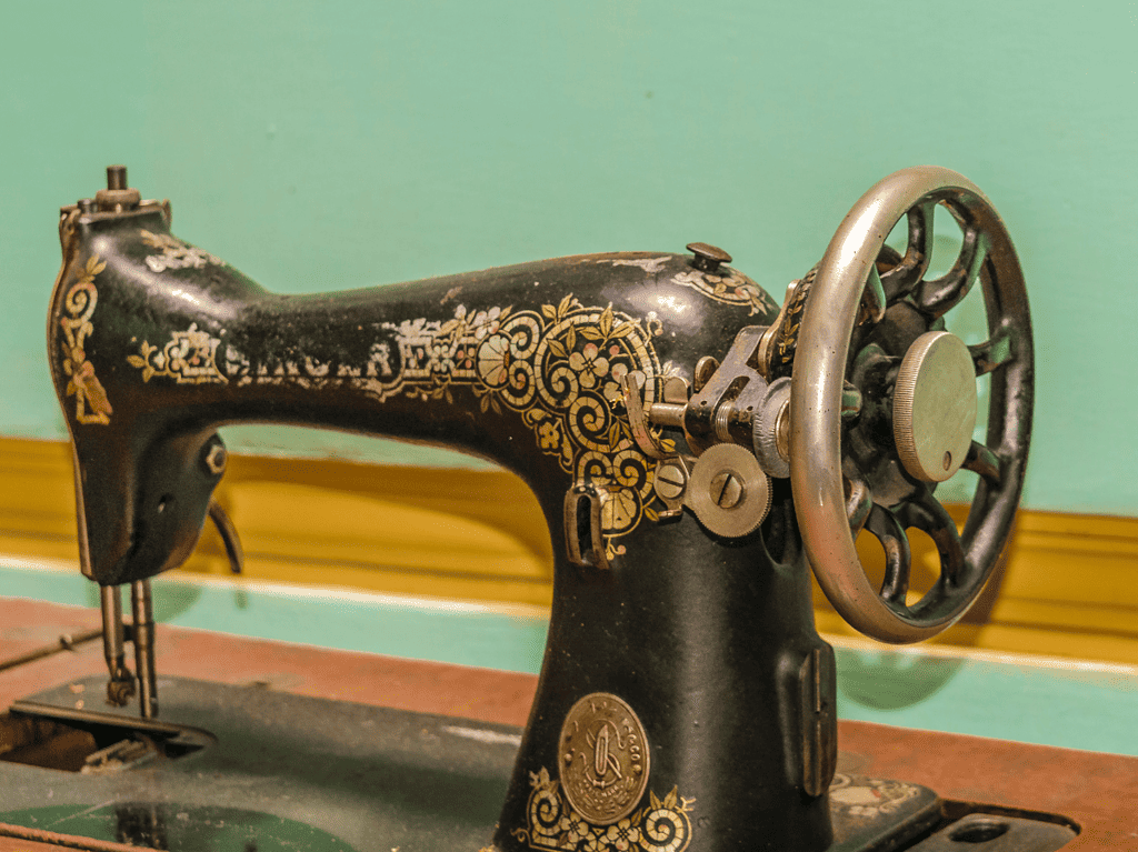 Singer Sewing Machine Models by Year from 1800 Nana Sews