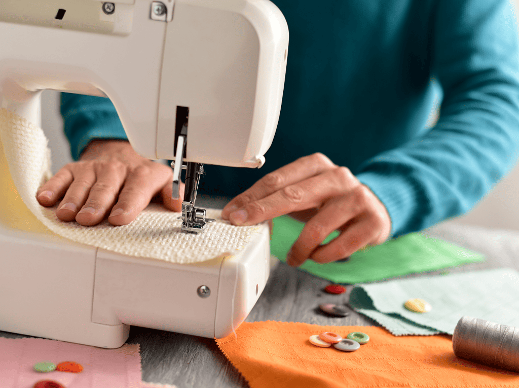 What Kind of Oil Can You Use On a Sewing Machine (Guide To