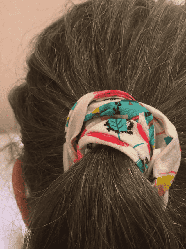 How to sew a hair scrunchie