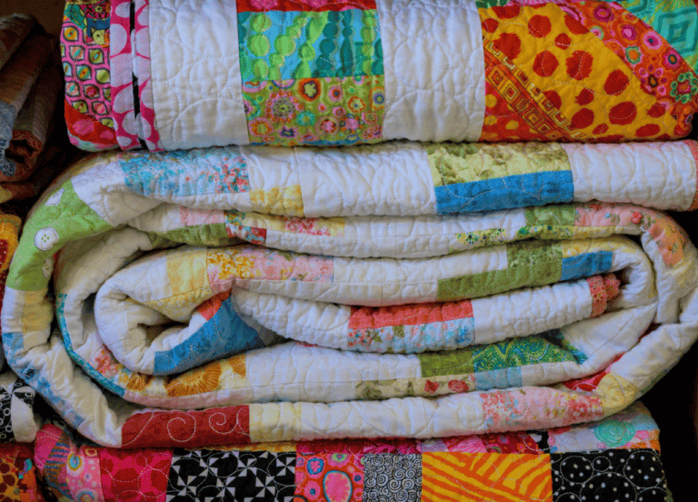 How to Hang a Quilt: 5 Easy Methods Anyone Can Use