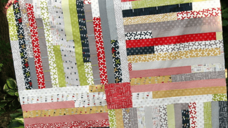 What Are Jelly Roll Quilts? Free Guide and 12 Patterns - Nana Sews