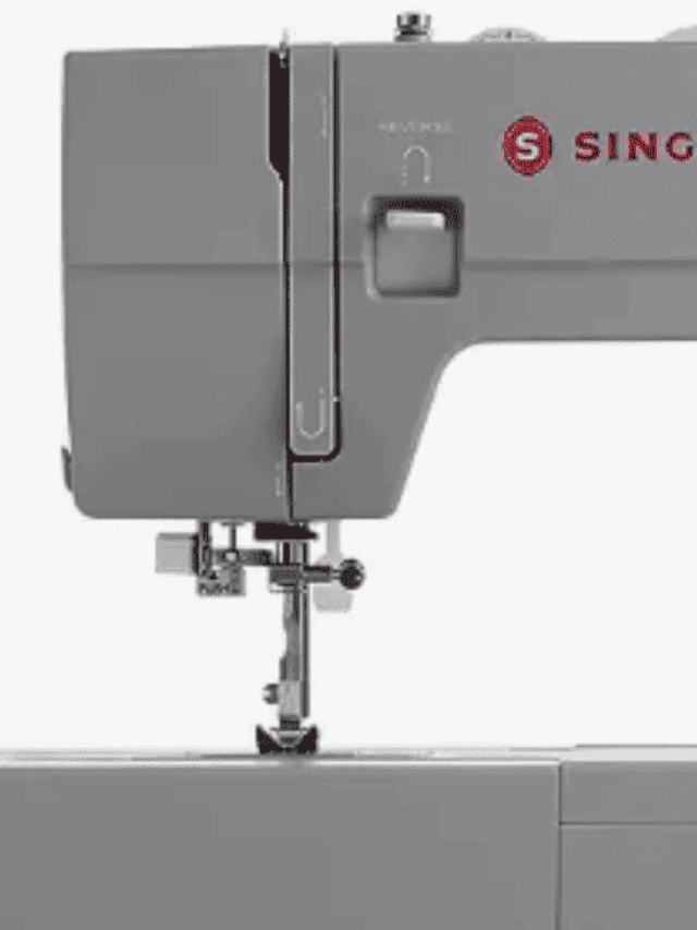 Singer Heavy Duty 4452 Reviews: Live Up To The Hype? - Nana Sews