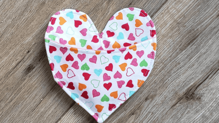 7 Easy Valentine Sewing Projects To Sew In A Weekend