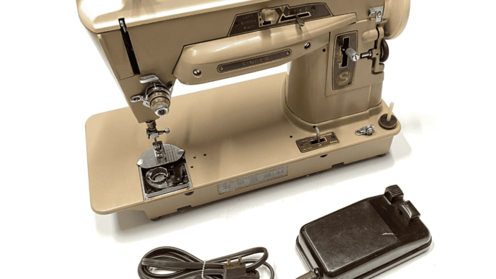 vintage singer sewing machine that is part of singer sewing machine models by year