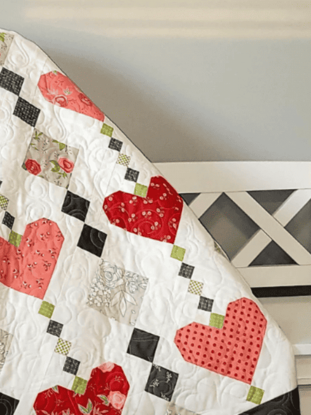 red and pink hearts with dark and cream color squares create fat quarters quilt patterns